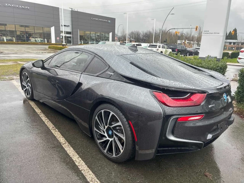 BMW i8 * 8 Series * KEYLESS*  HARMAN KARDON* , снимка 3 - Автомобили и джипове - 53582144