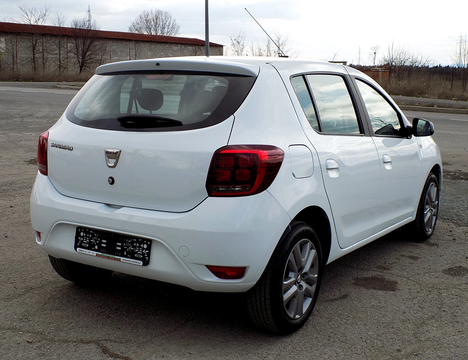 Dacia Sandero 1.5dCi/FACELIFT/71х. км./EURO 6 - изображение 4