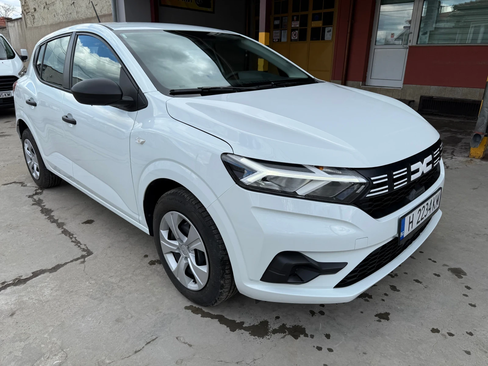 Dacia Sandero 101кс ГАЗ - изображение 6