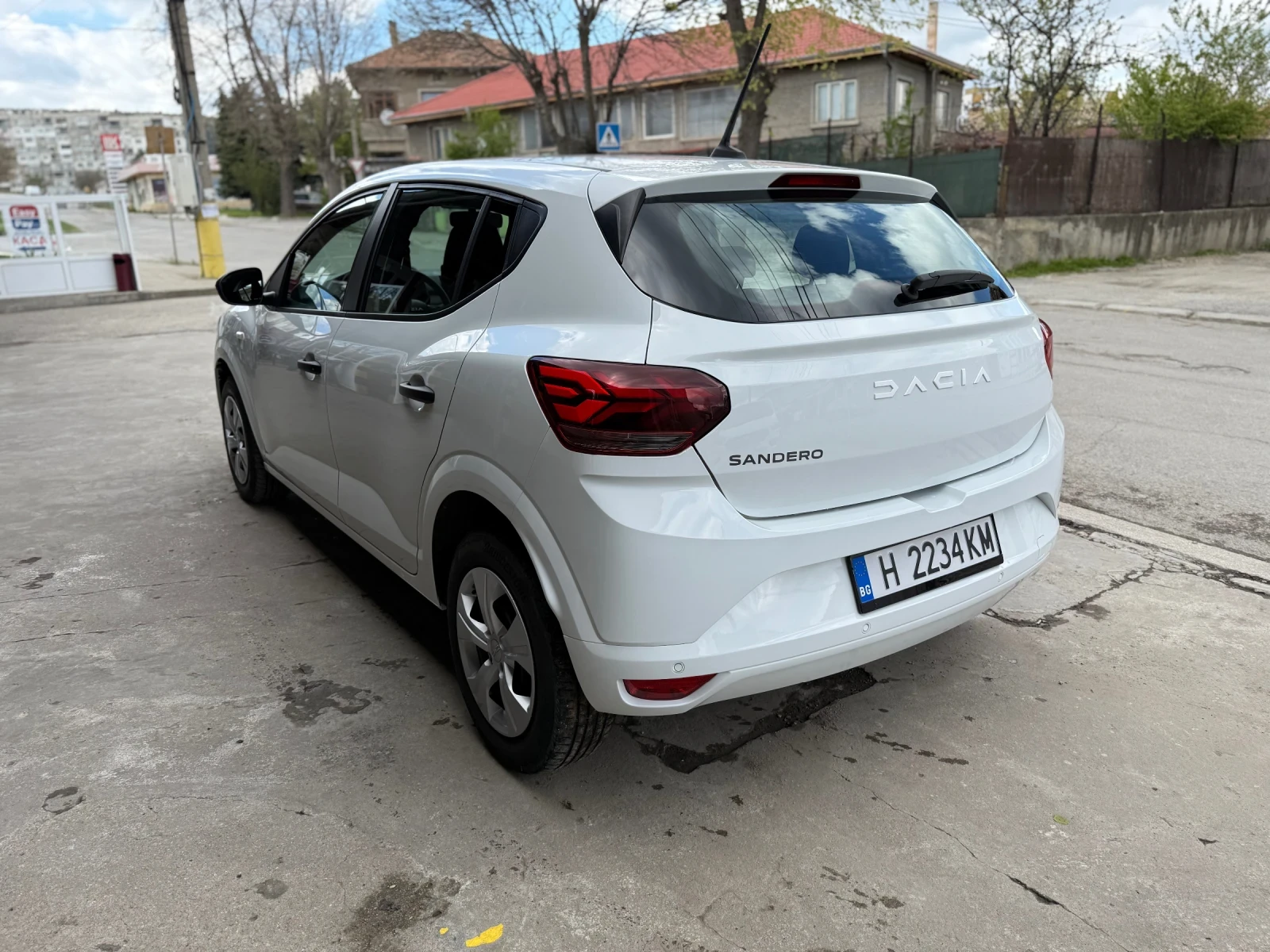 Dacia Sandero 101кс ГАЗ - изображение 4