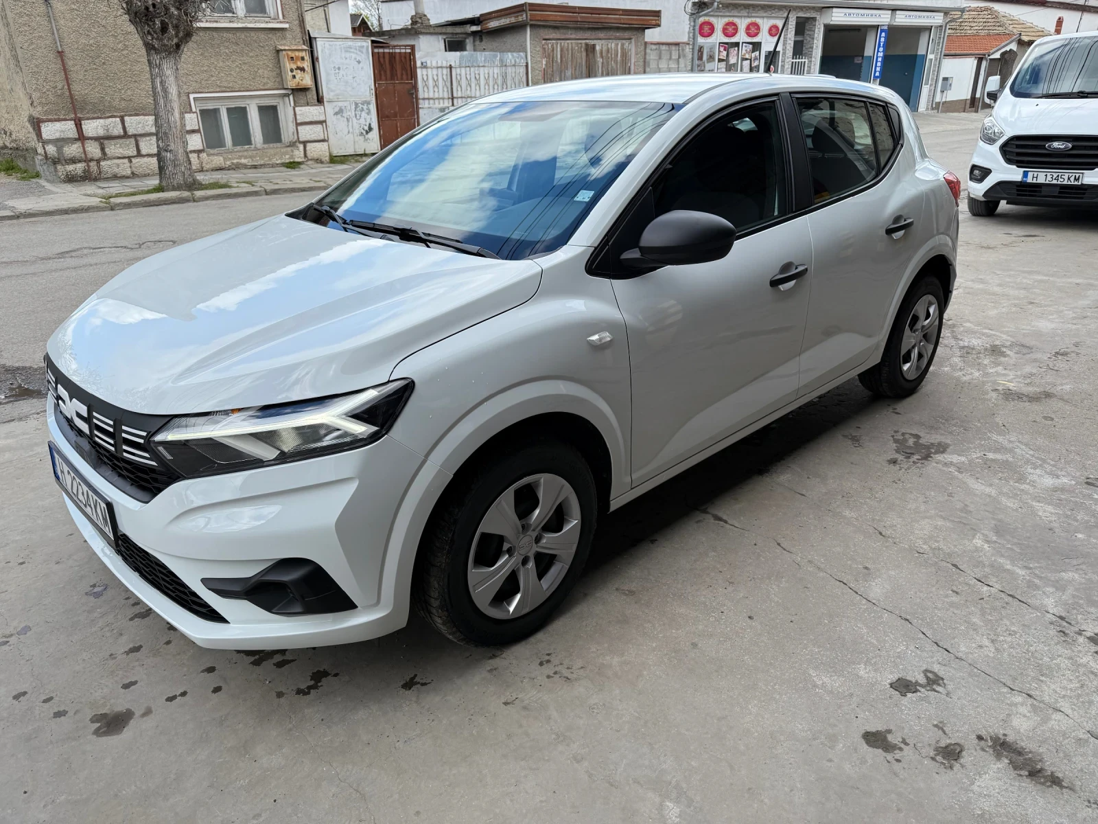 Dacia Sandero 101кс ГАЗ - изображение 8