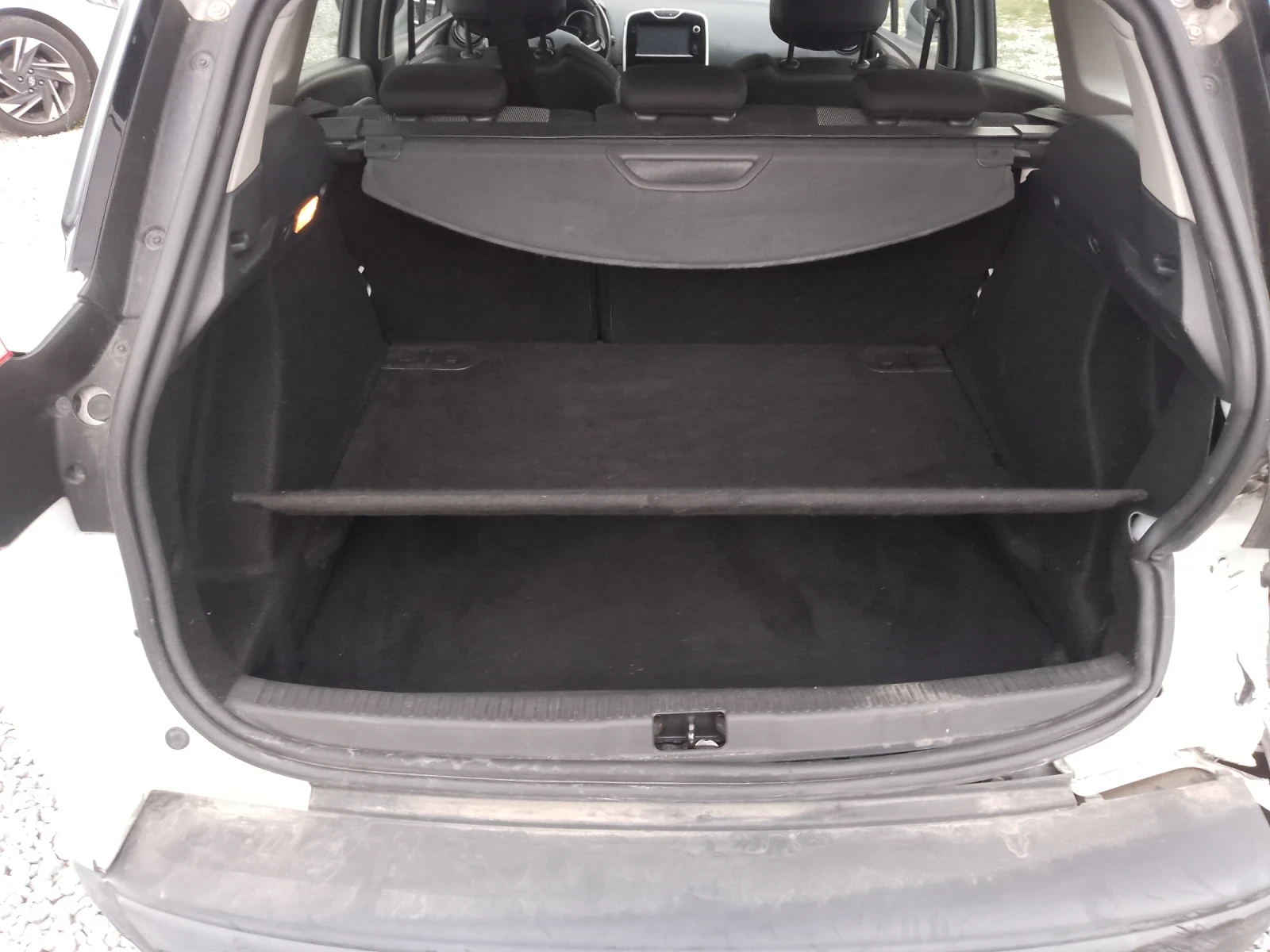 Renault Clio 1, 5dci- NAVI-EURO6 - изображение 9