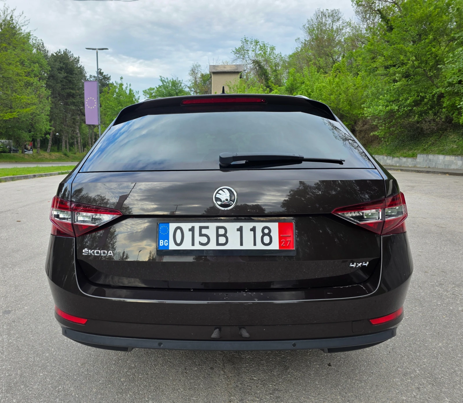 Skoda Superb 2.0tdi* 4x4* ДИСТРОНИК* КОЖА/АЛКАНТАРА*  - изображение 6