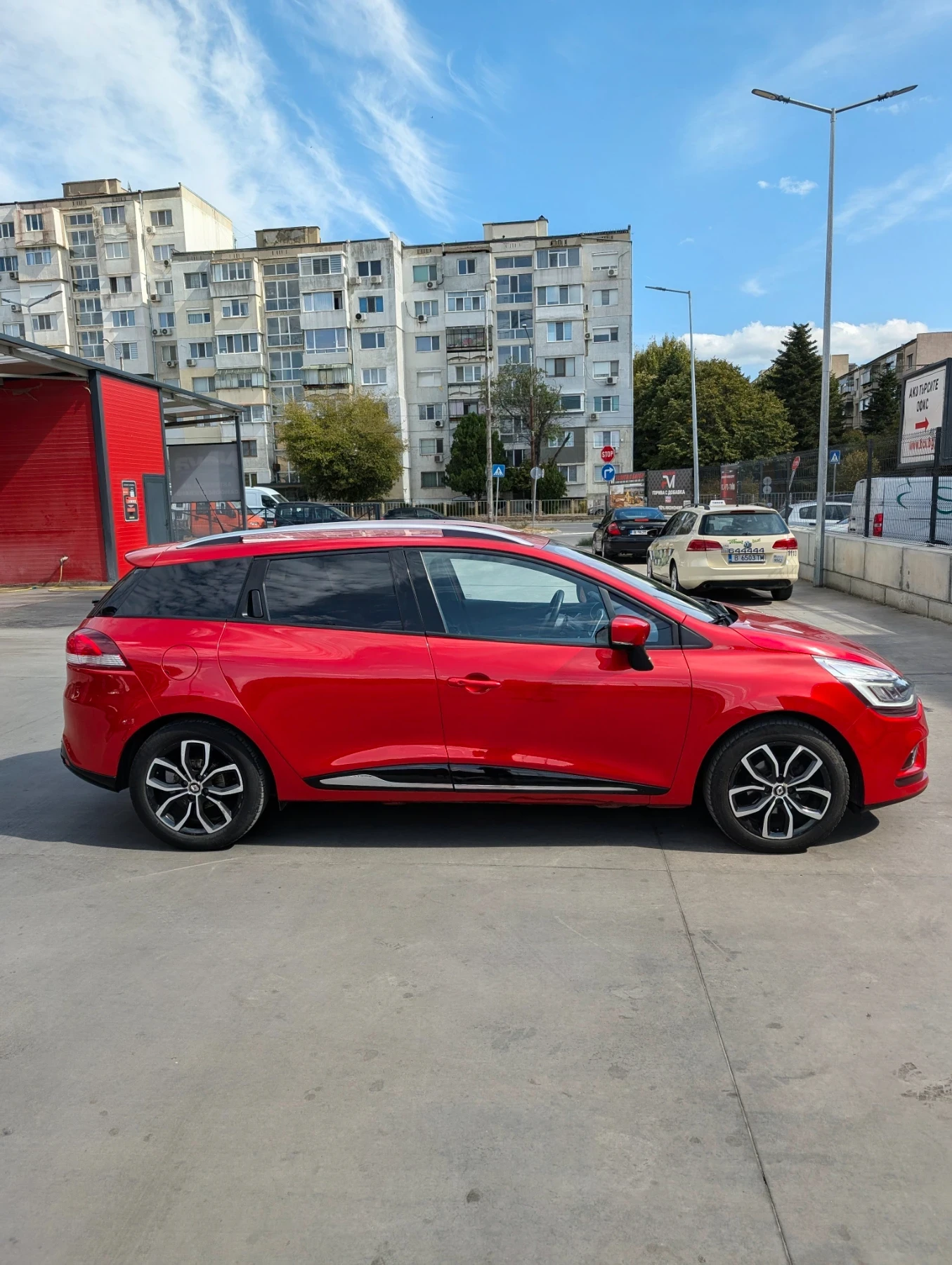 Renault Clio Grandtour 0.9 TCe 93500 км. - изображение 4