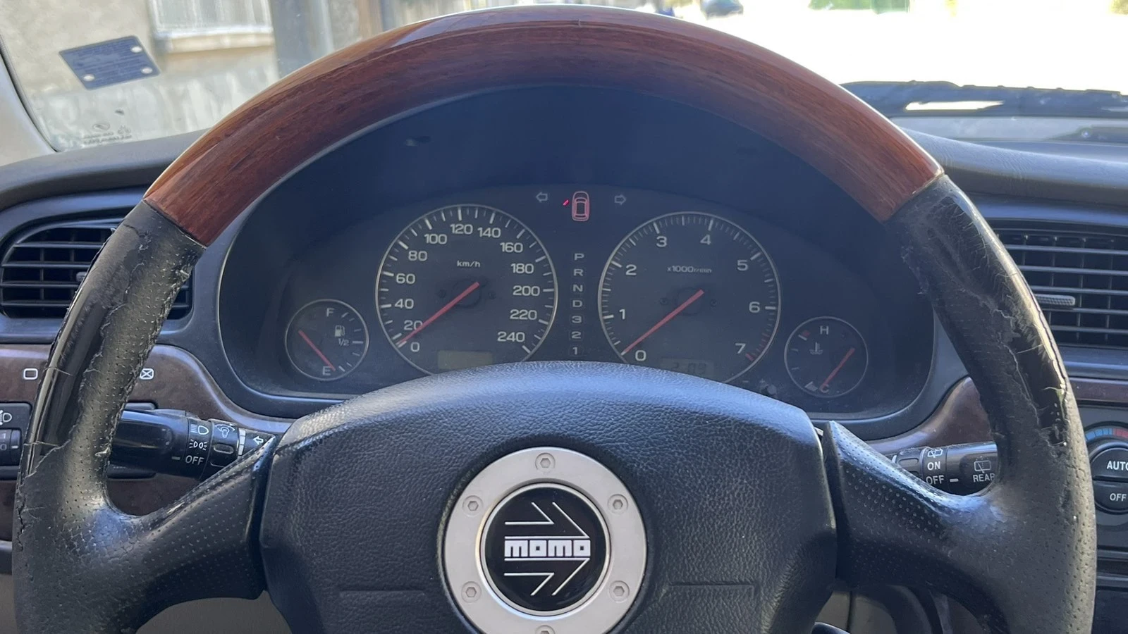Subaru Outback 3.0 - изображение 6