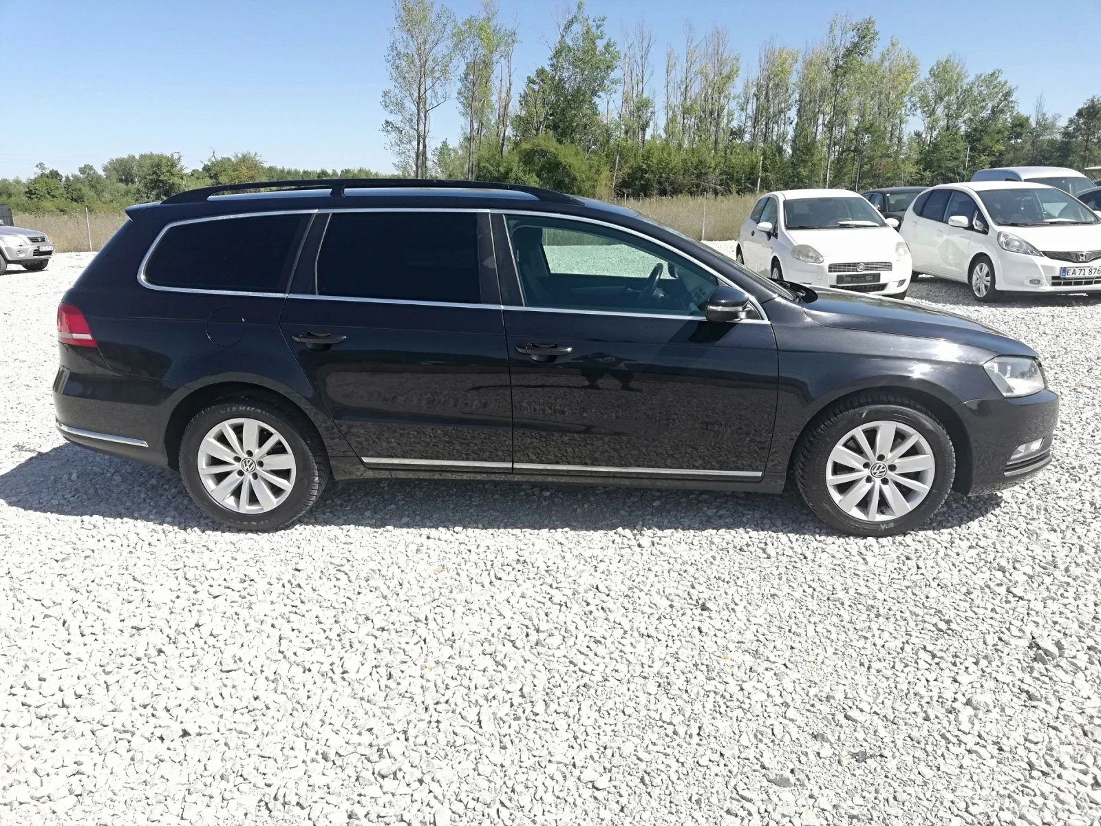 VW Passat 1.6TDI KLIMA105 - изображение 7
