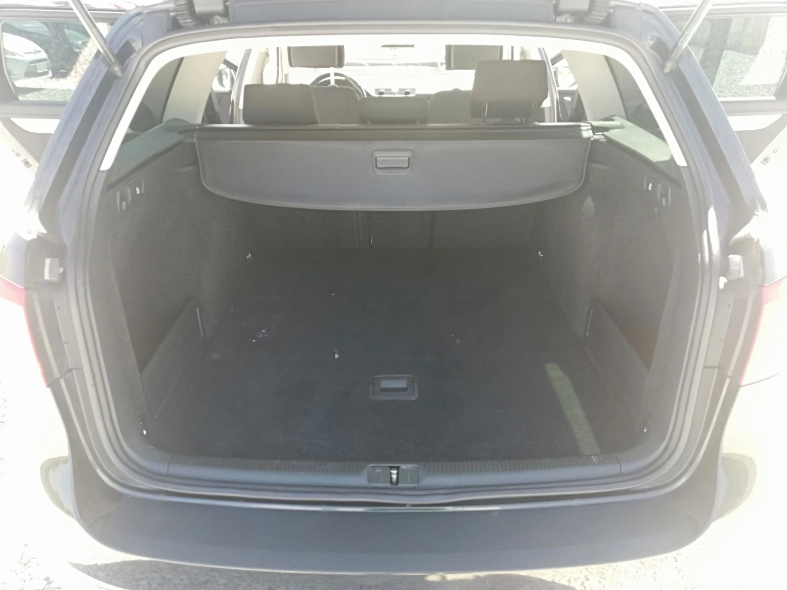 VW Passat 1.6TDI KLIMA105 | Mobile.bg   11