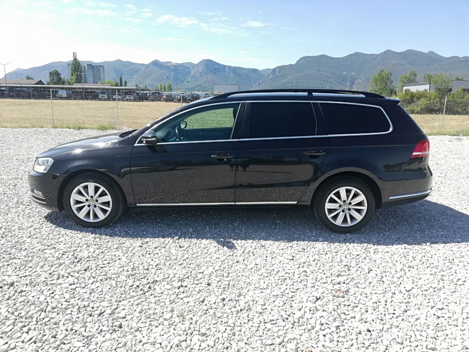 VW Passat 1.6TDI KLIMA105 - изображение 3