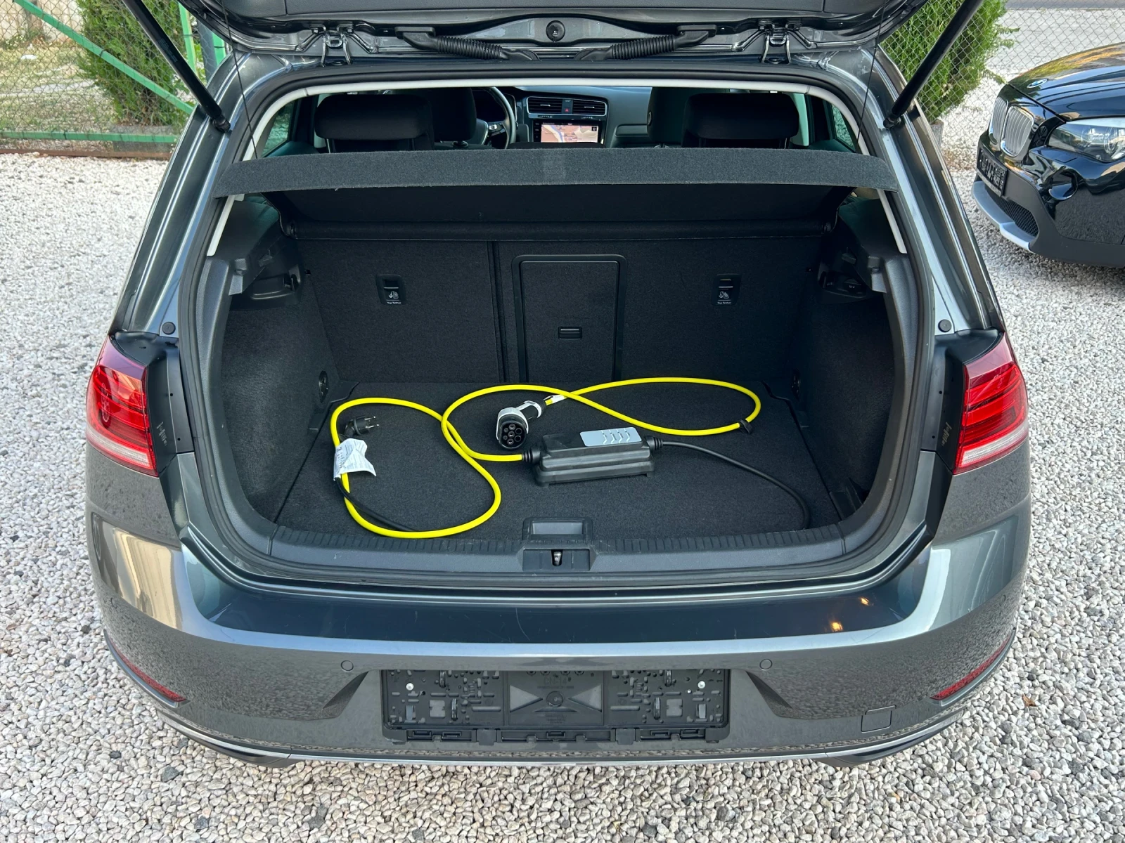 VW Golf E GOLF | Mobile.bg   13