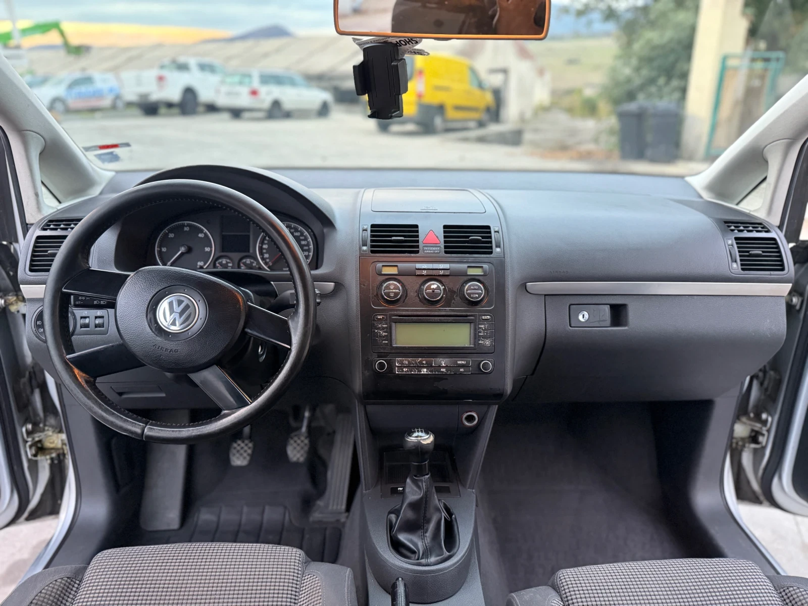 VW Touran 2.0 TDI 136hp | Mobile.bg   12