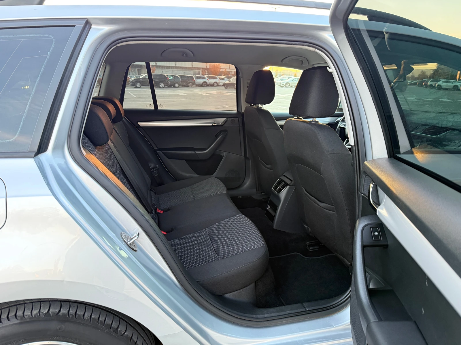 Skoda Octavia Green-Line///Navi/// | Mobile.bg   11