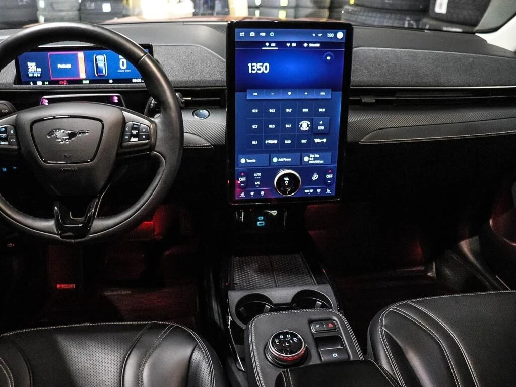 Ford Mustang Mach-E * Premium AWD * CARFAX * ��� ������������ ������ | Mobile.bg � ����������� 13
