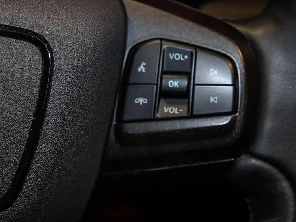 Ford Mustang Mach-E * Premium AWD * CARFAX * ��� ������������ ������ | Mobile.bg � ����������� 11