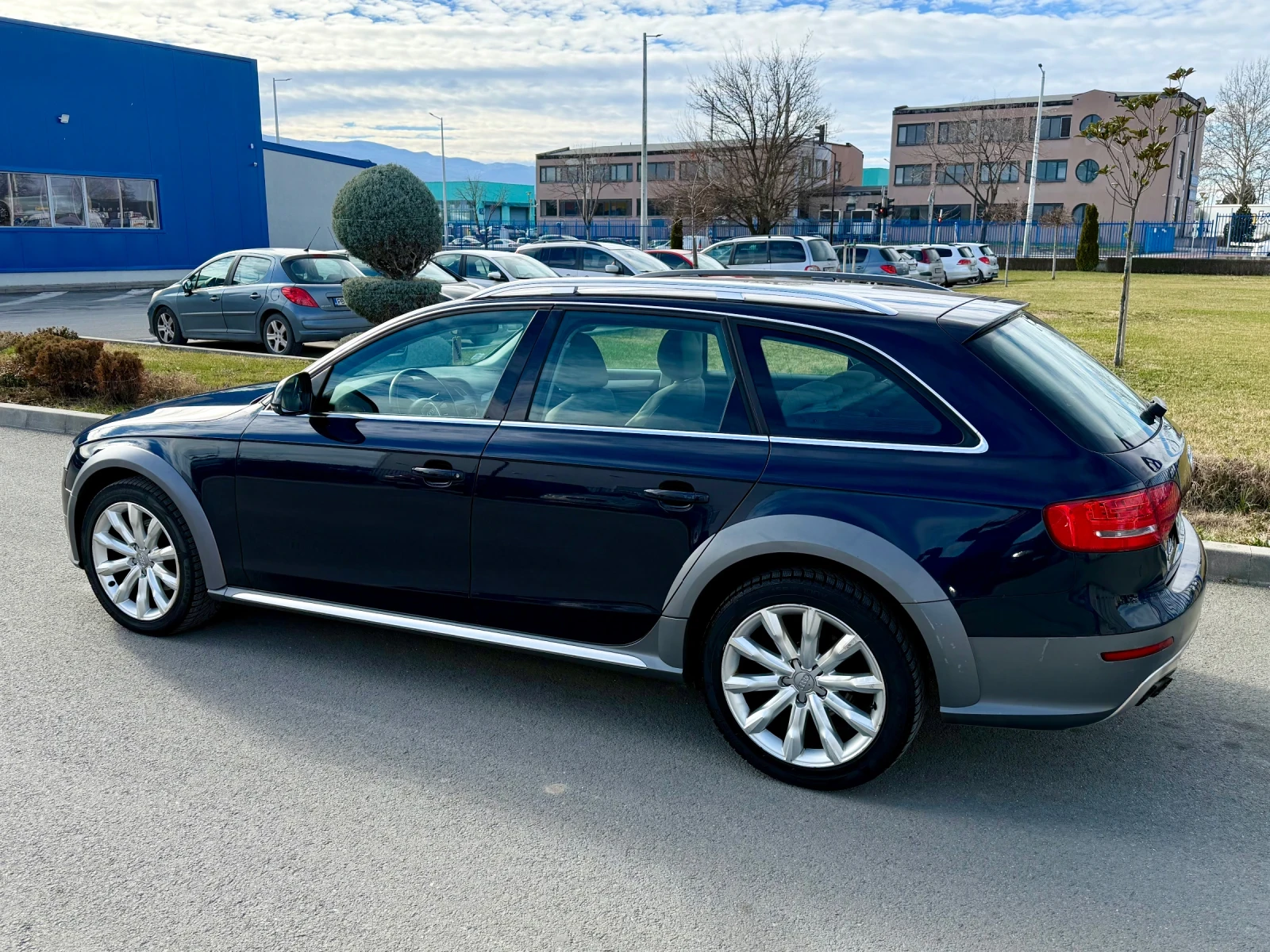 Audi A4 Allroad 2.0TDI-170кс-QUATTRO-2010г-LED-XENON - изображение 5