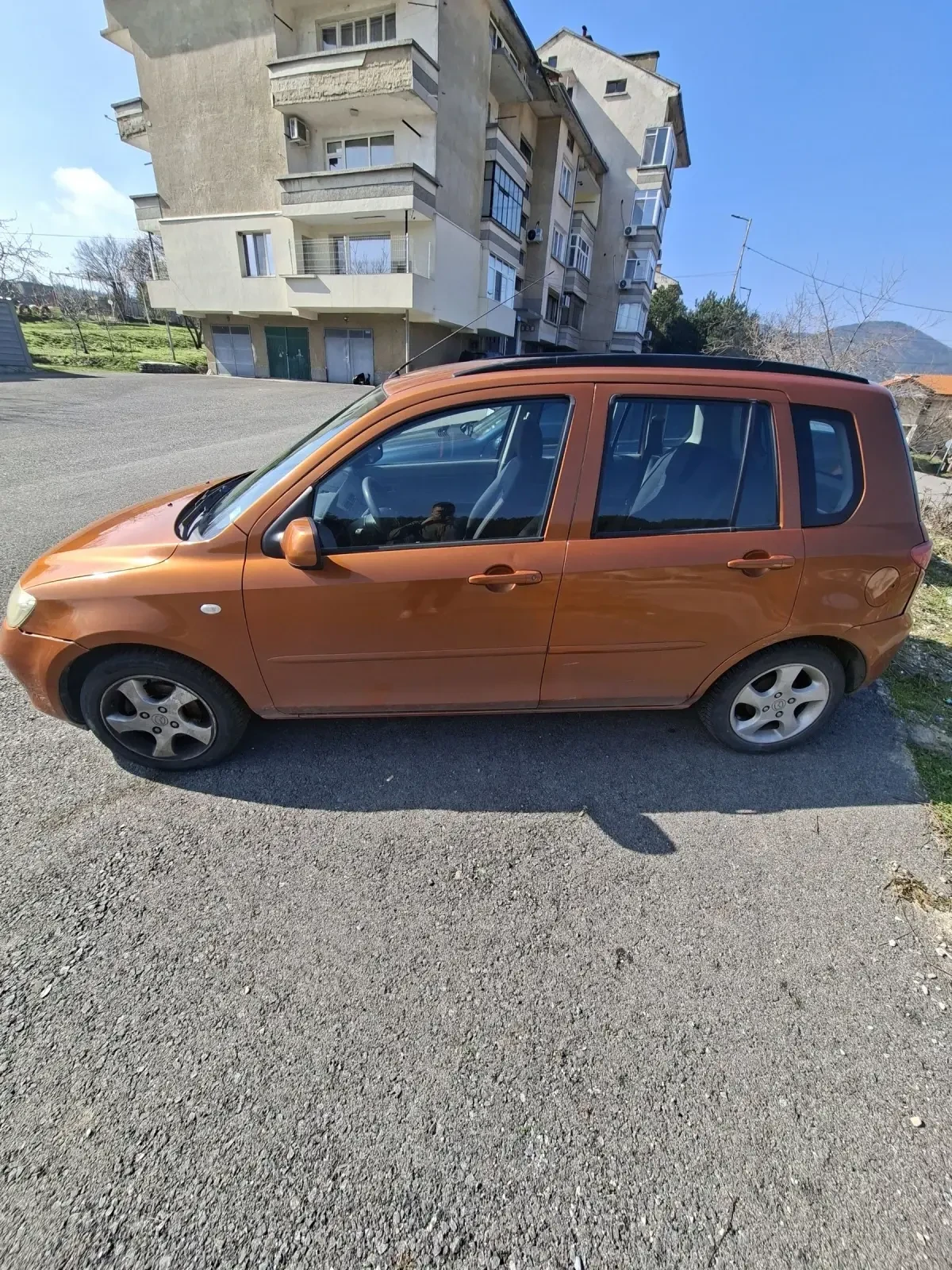 Mazda 2 1.25, снимка 4 - Автомобили и джипове - 53655859