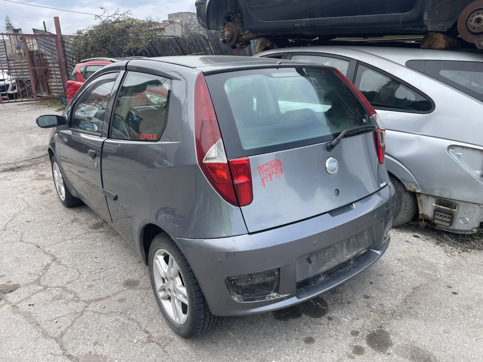 Fiat Punto 1.3 multiJet, снимка 3 - Автомобили и джипове - 54204516