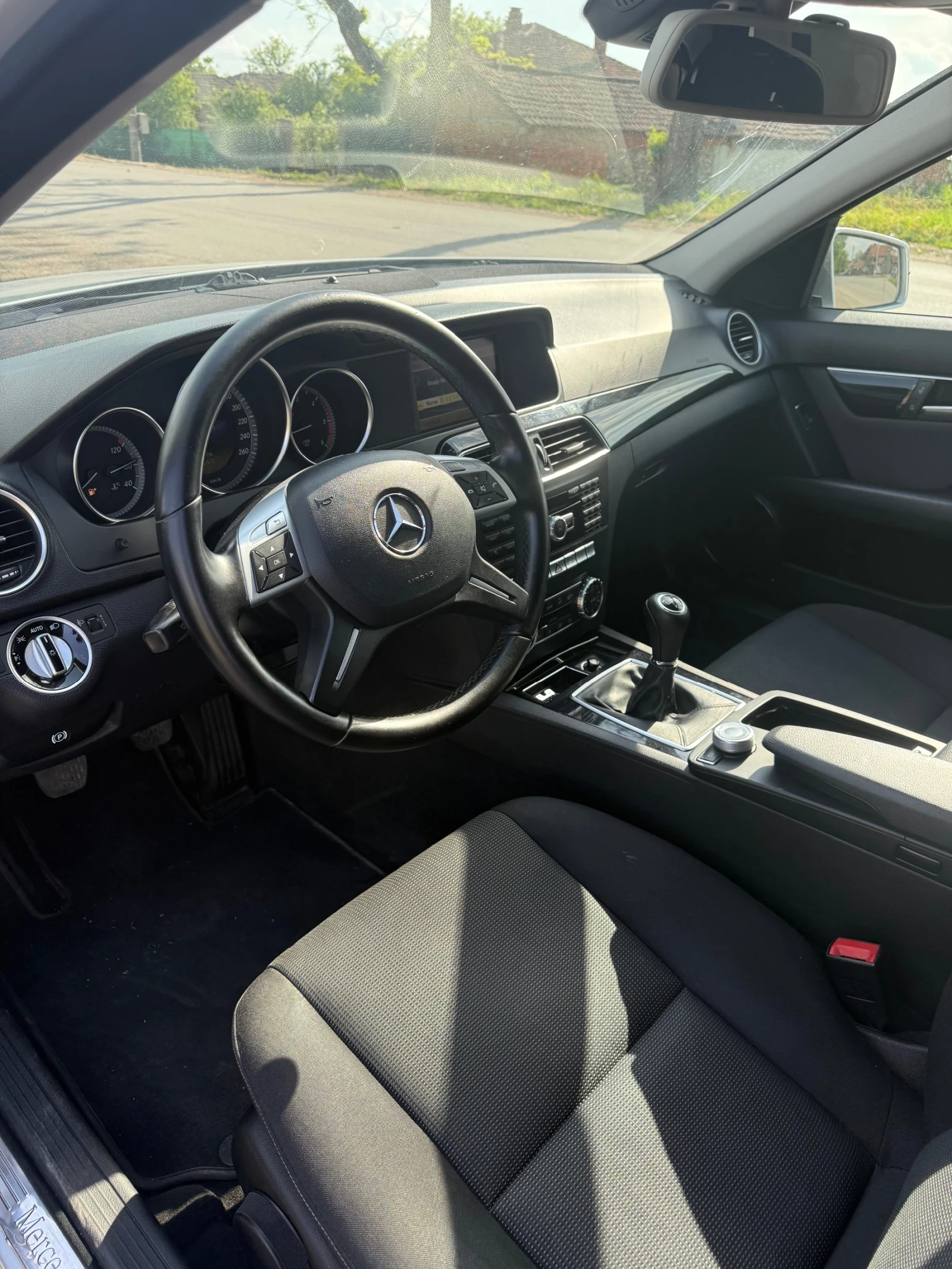 Mercedes-Benz C 220 2.2, снимка 5 - Автомобили и джипове - 54518982
