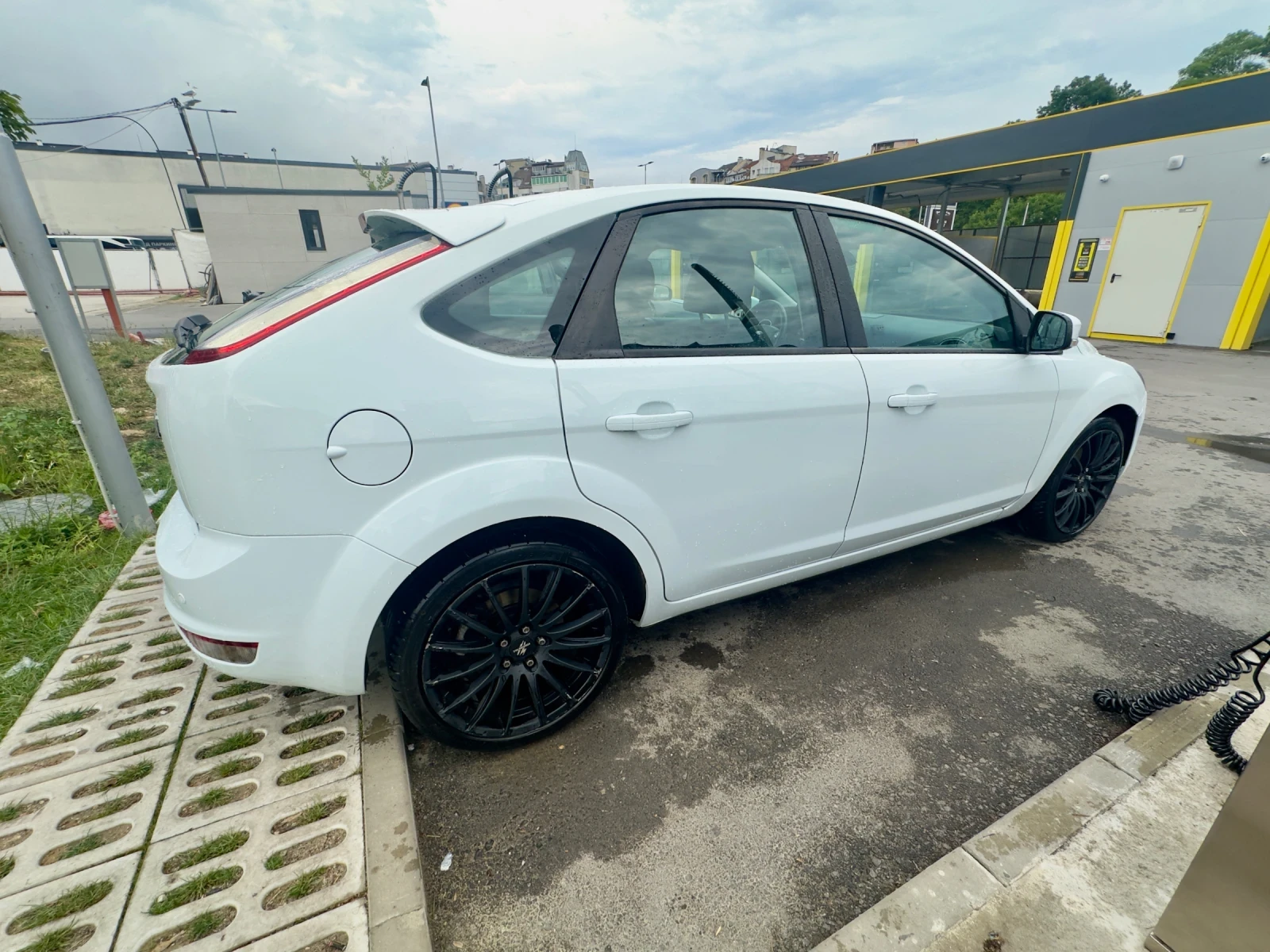 Ford Focus 2.0 Lpg, снимка 2 - Автомобили и джипове - 55270839
