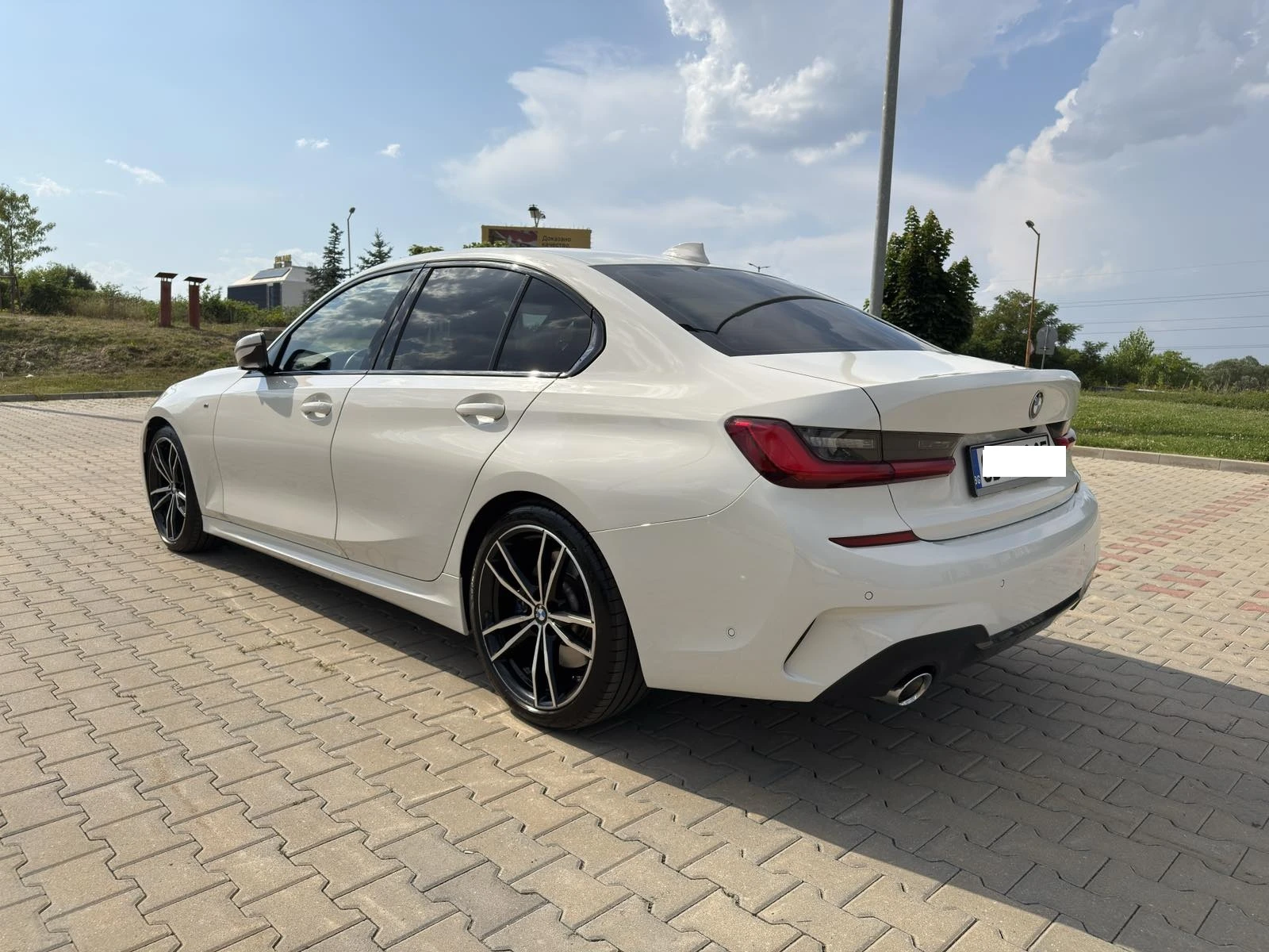 BMW 320 D mild hybrid , снимка 5 - Автомобили и джипове - 55344626