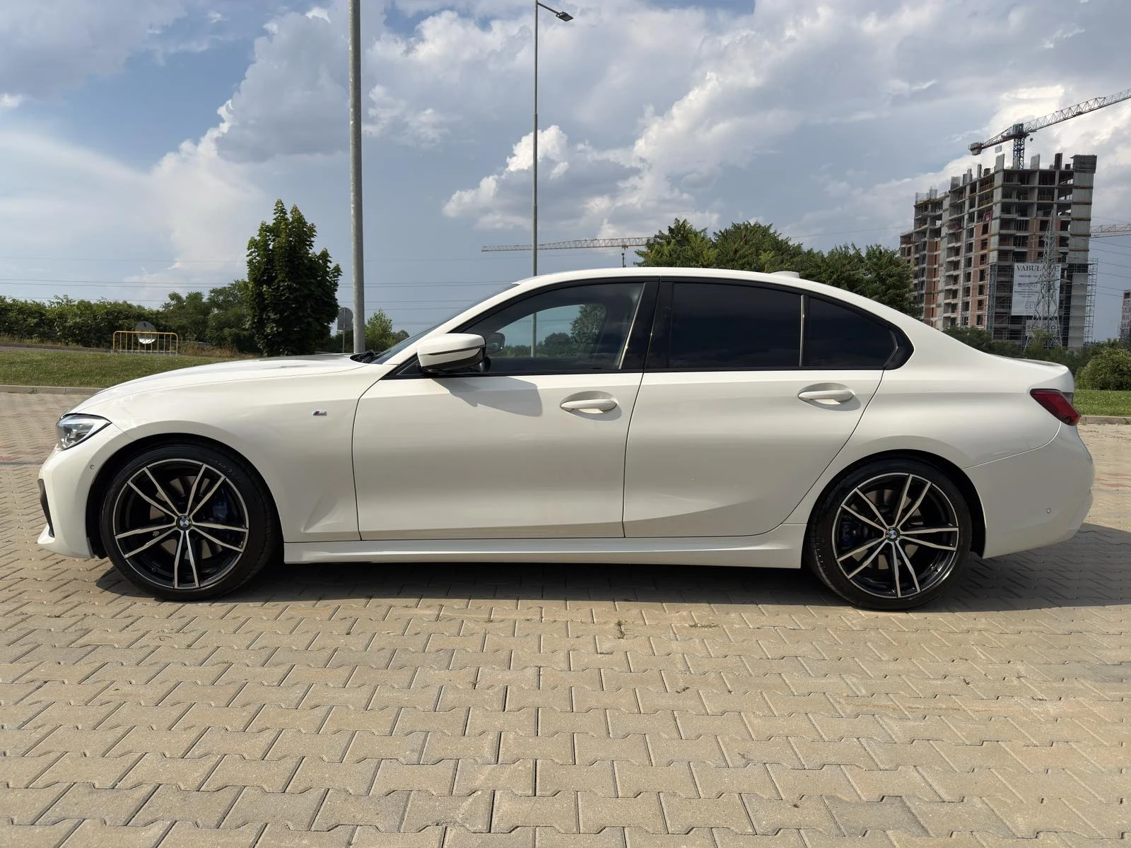 BMW 320 D mild hybrid , снимка 2 - Автомобили и джипове - 55344626