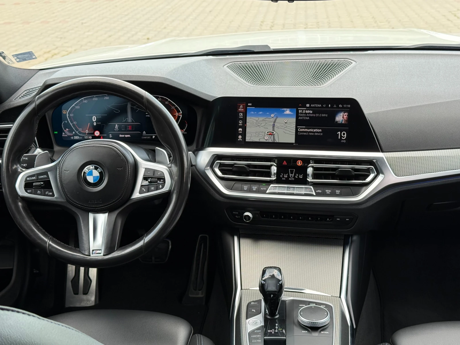 BMW 320 D mild hybrid , снимка 9 - Автомобили и джипове - 55344626