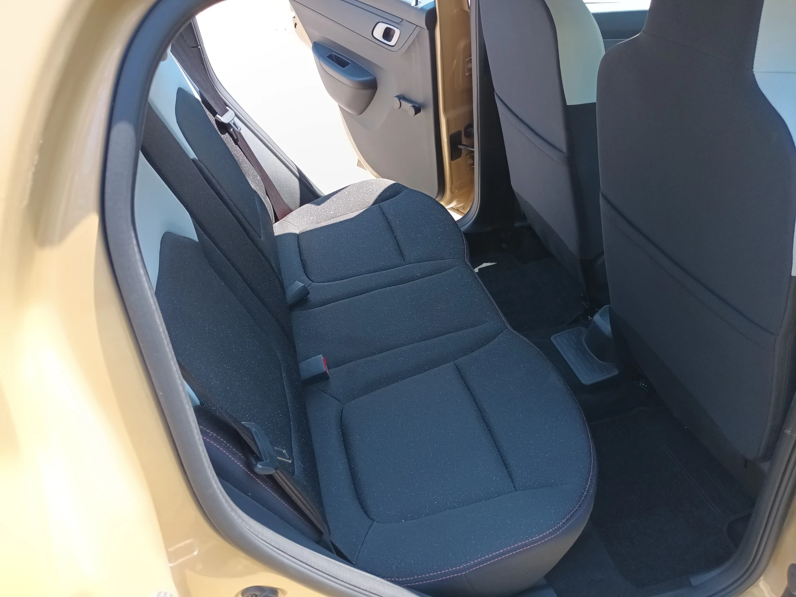 Dacia Spring EXPRESSION ELECTRIC 65, снимка 10 - Автомобили и джипове - 55349995