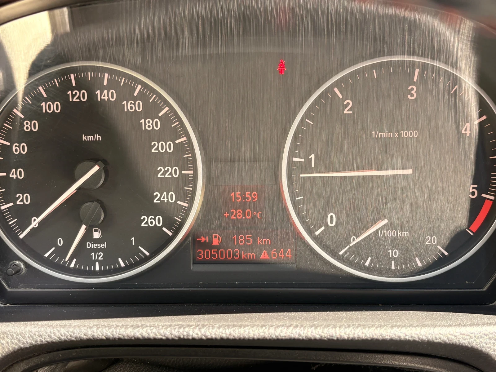 BMW 320 E91, снимка 7 - Автомобили и джипове - 55448459