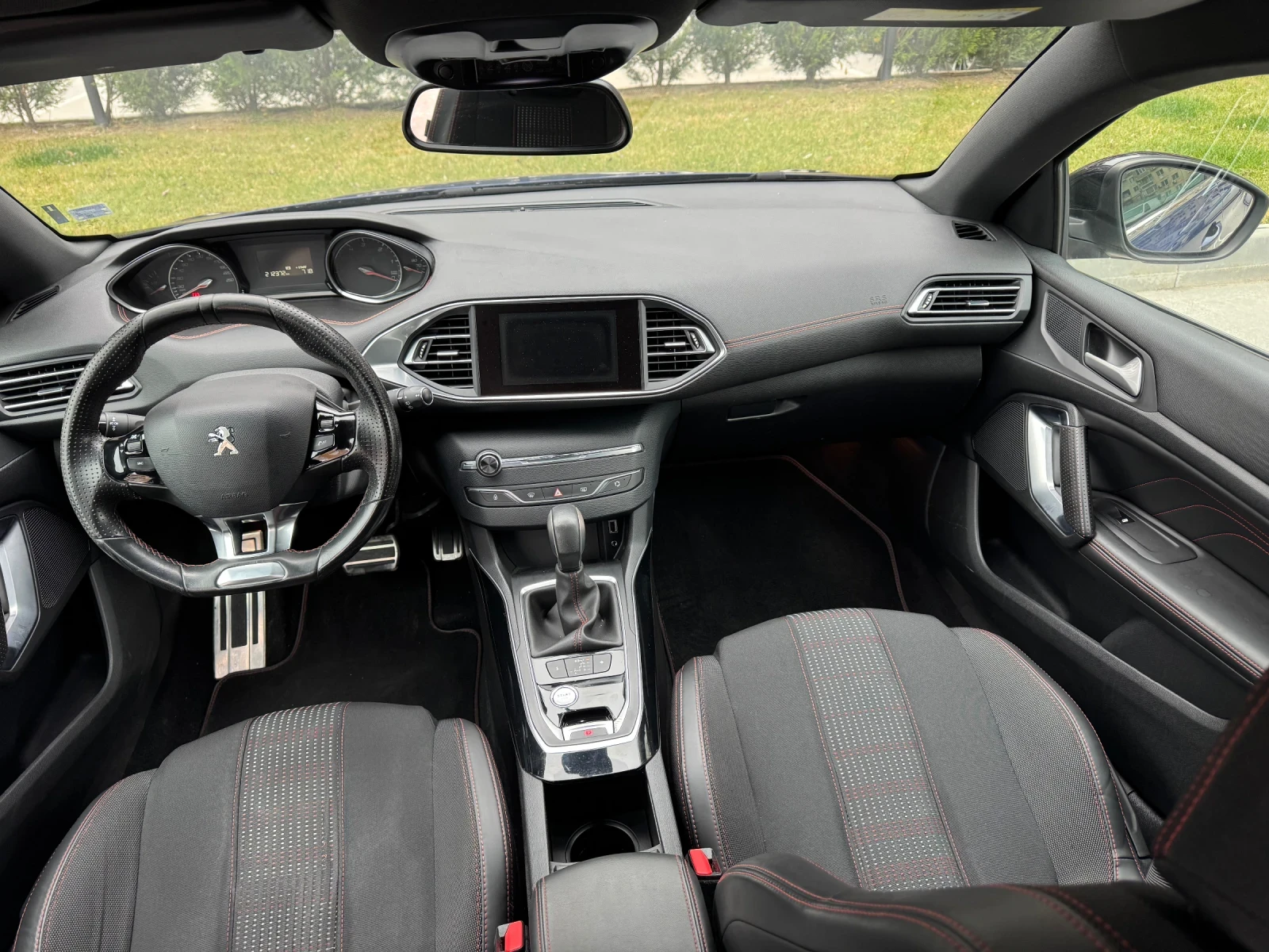Peugeot 308 2.0HDi / GT-Line / Keyless , снимка 9 - Автомобили и джипове - 55451569