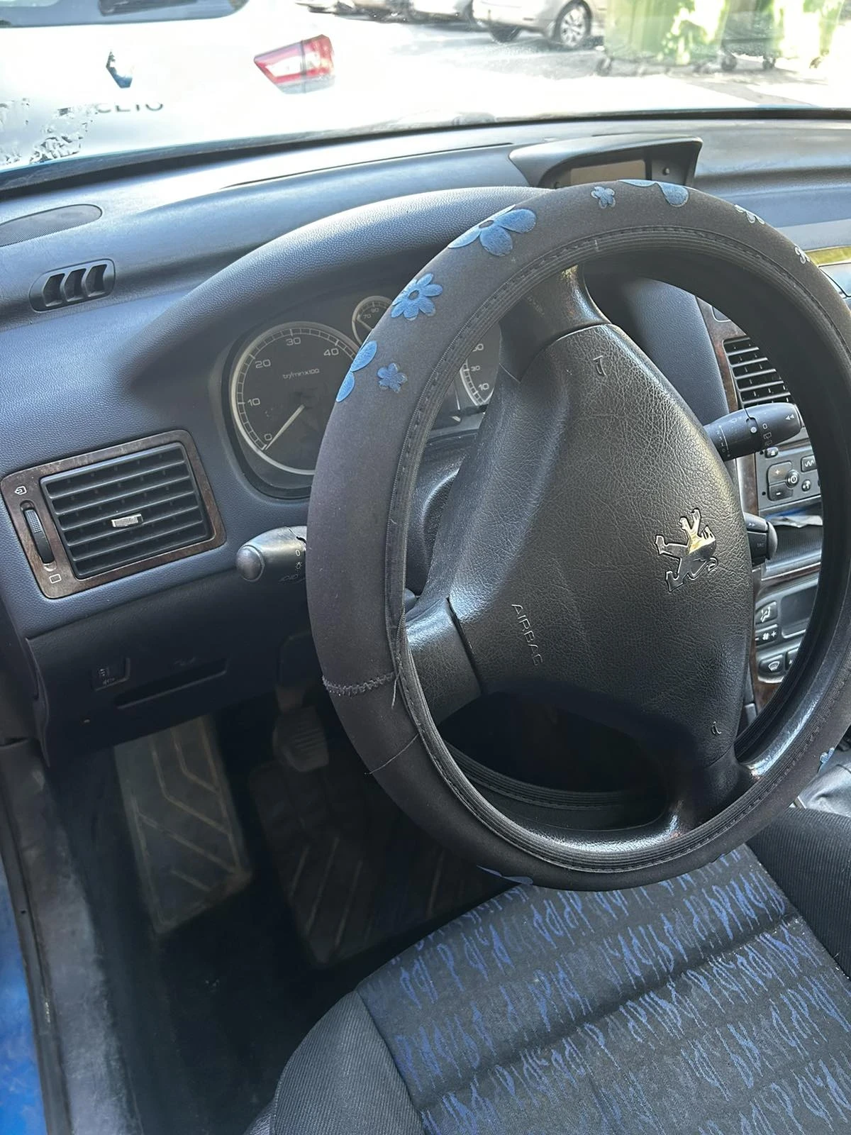 Peugeot 307 2.0hdi, снимка 7 - Автомобили и джипове - 55639575