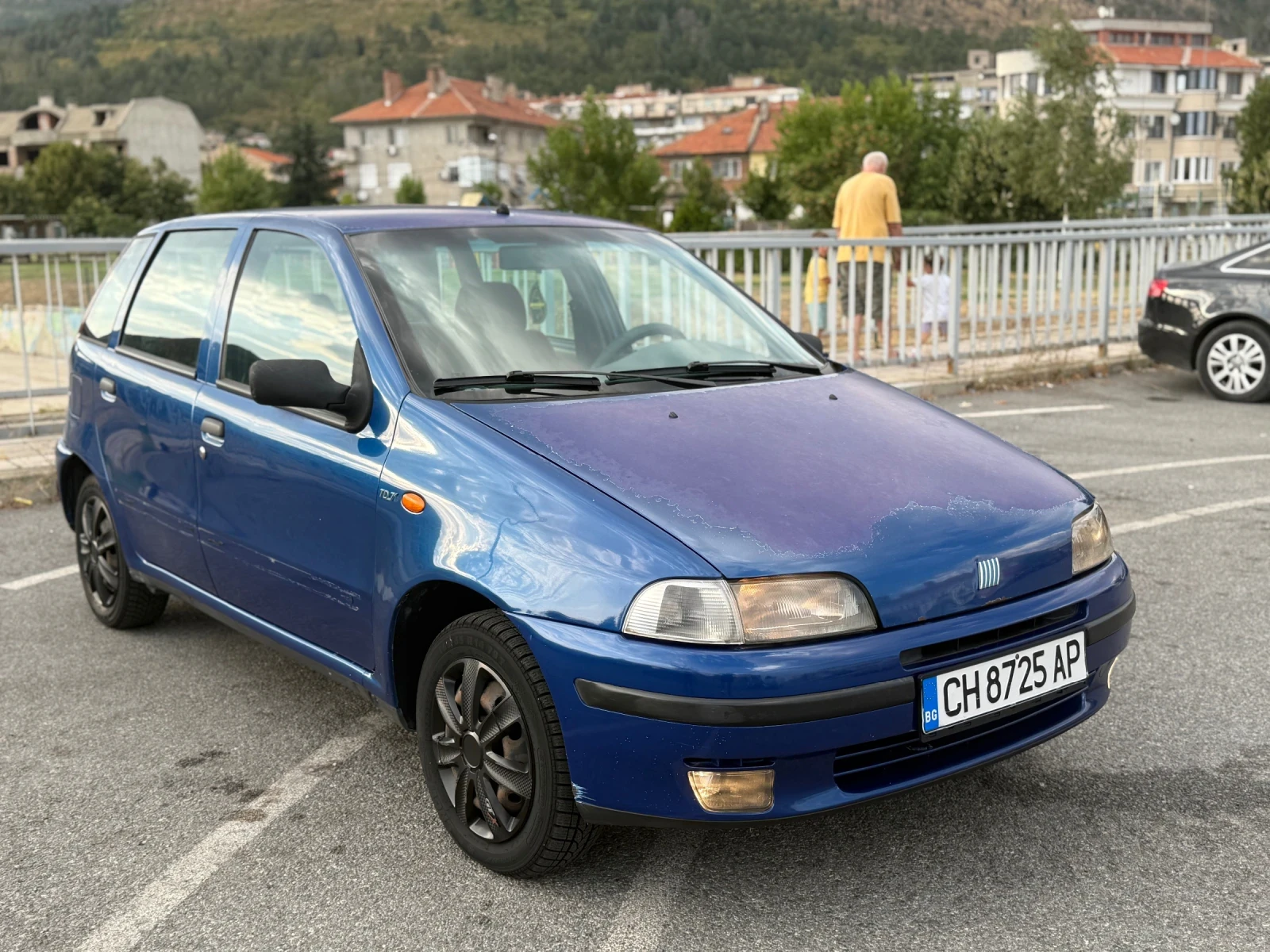 Fiat Punto 1.7D, снимка 8 - Автомобили и джипове - 55930173
