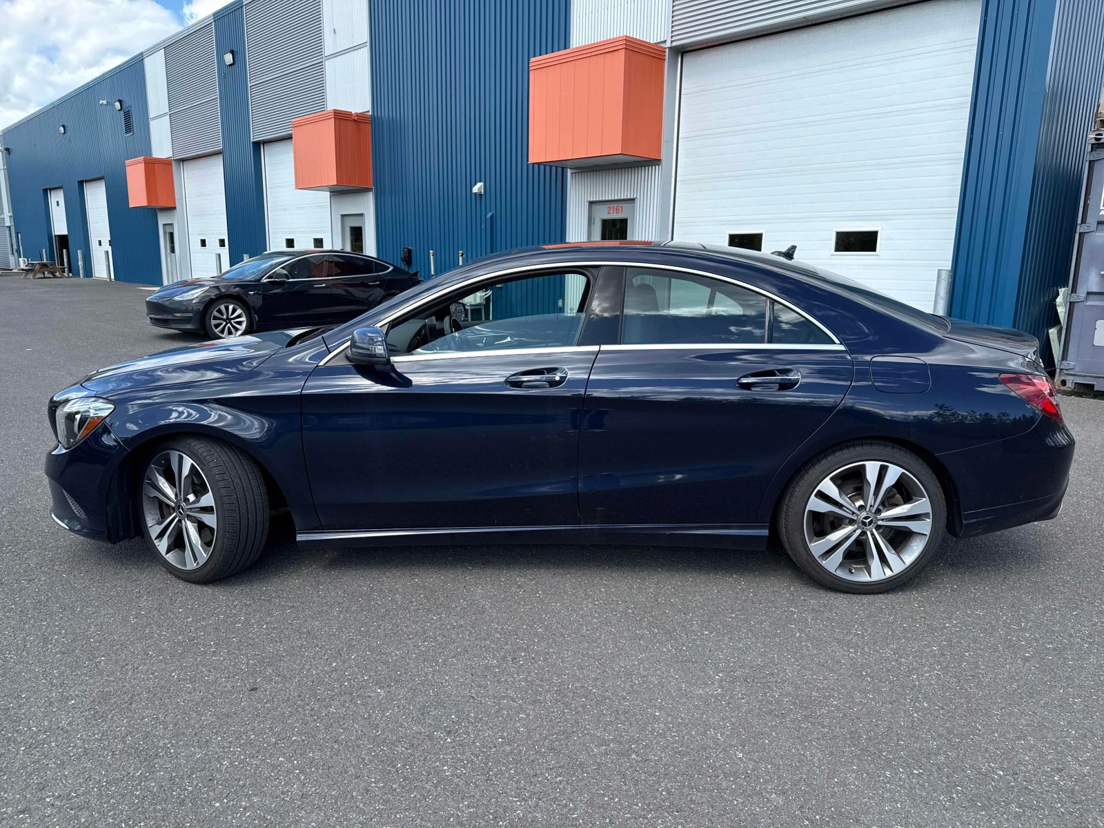 Mercedes-Benz CLA 250 * CARFAX * ОПЦИЯ ЗА ФИНАНСИРАНЕ, снимка 15 - Автомобили и джипове - 56024961