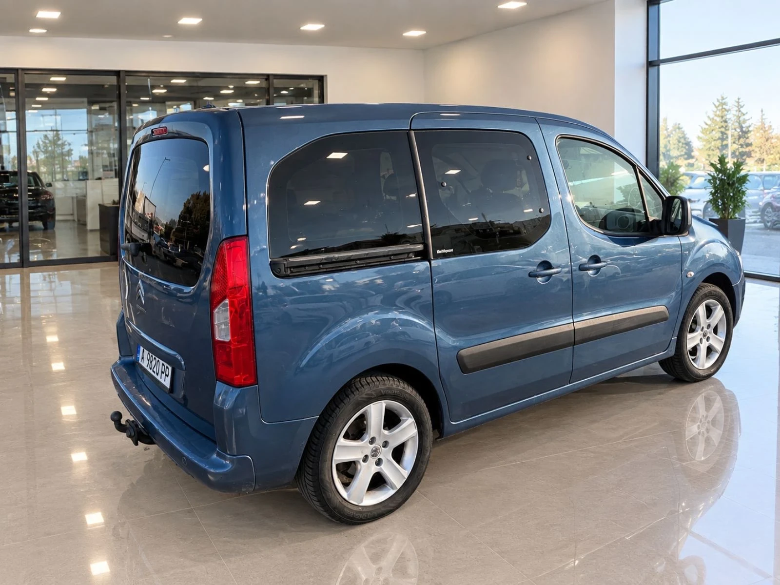 Citroen Berlingo, снимка 4 - Автомобили и джипове - 56538564