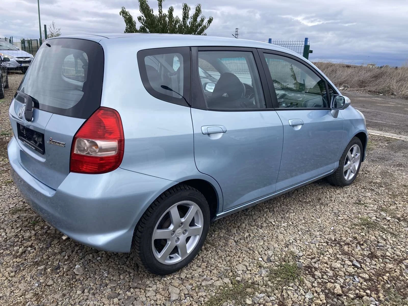 Honda Jazz 1.4Automat, снимка 5 - Автомобили и джипове - 56714089
