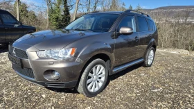 Mitsubishi Outlander 2.4i 4x4 7м. Navigator, снимка 3