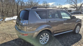 Mitsubishi Outlander 2.4i 4x4 7м. Navigator, снимка 6