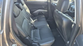 Mitsubishi Outlander 2.4i 4x4 7м. Navigator, снимка 9