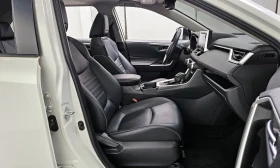 Toyota Rav4 XLE * BLIND SPOT * ПОДГРЕВ , снимка 11