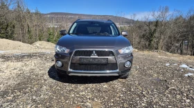 Mitsubishi Outlander 2.4i 4x4 7м. Navigator - 9500 € / 18580.38 лв. - 20833543 2