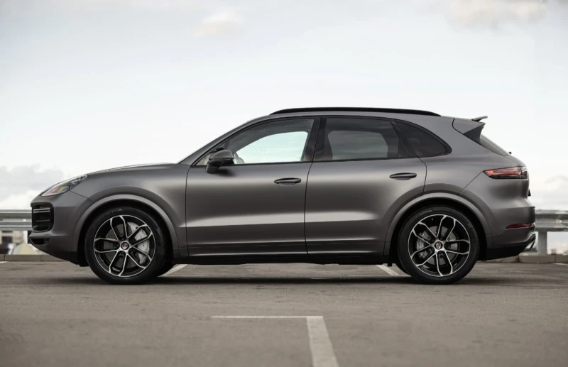 Porsche Cayenne Turbo, снимка 4 - Автомобили и джипове - 48321633