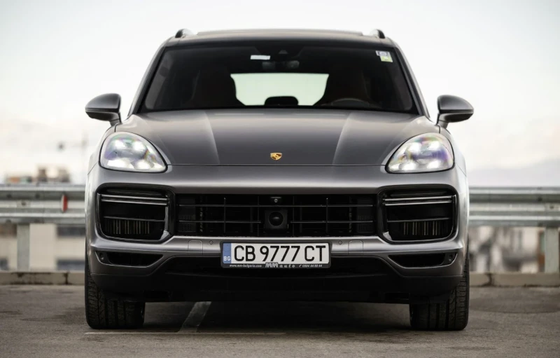 Porsche Cayenne Turbo, снимка 1 - Автомобили и джипове - 48321633