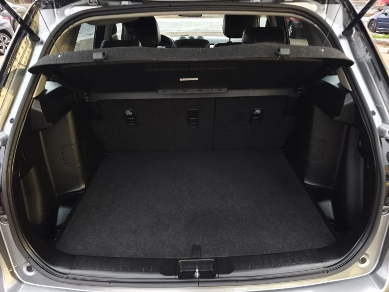 Suzuki Vitara 1.6i 120kc 4x4 FULL SERVICE NEW !!!, снимка 14 - Автомобили и джипове - 52666077