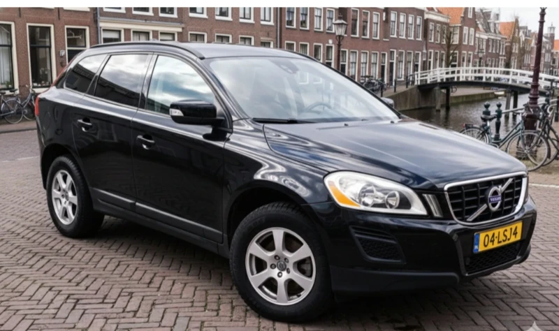 Volvo XC60 2.0 163k.c Нидерландия , снимка 2 - Автомобили и джипове - 52999742