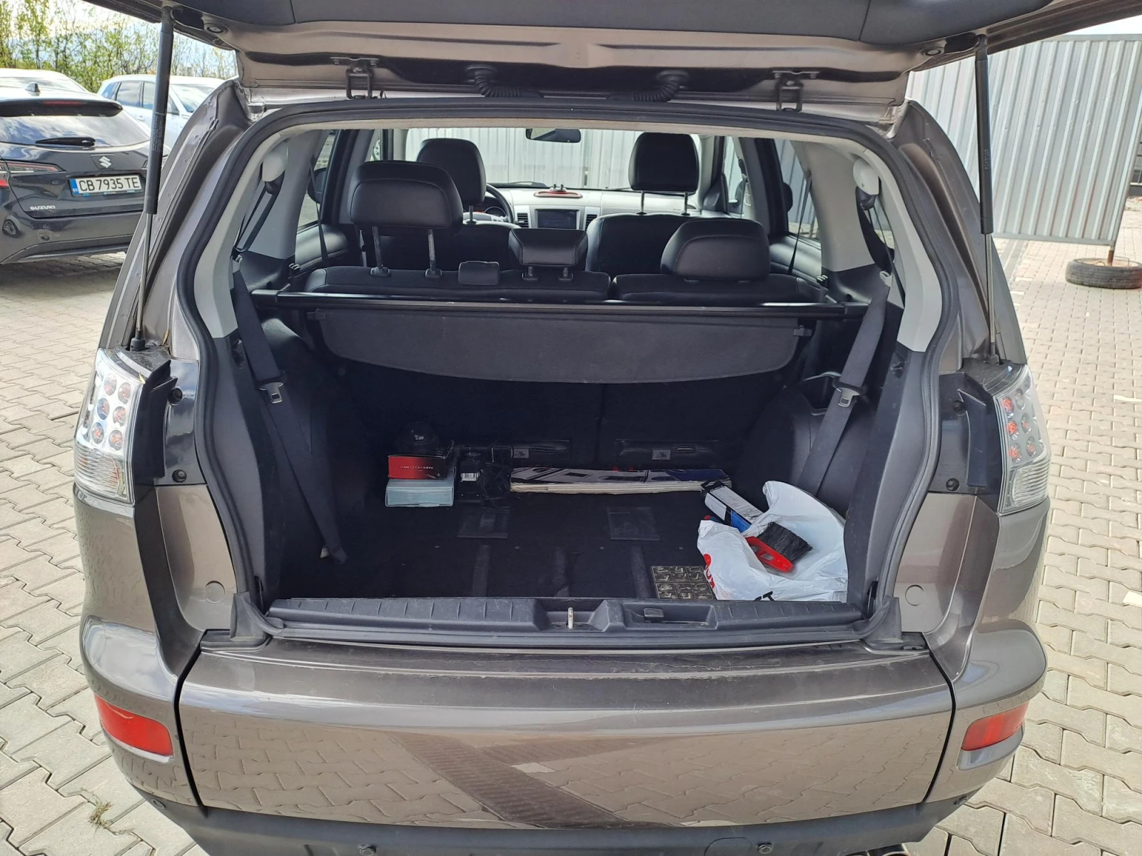 Mitsubishi Outlander 2.2 DI-D Intense 156k.с. Оферта на седмицата - изображение 7