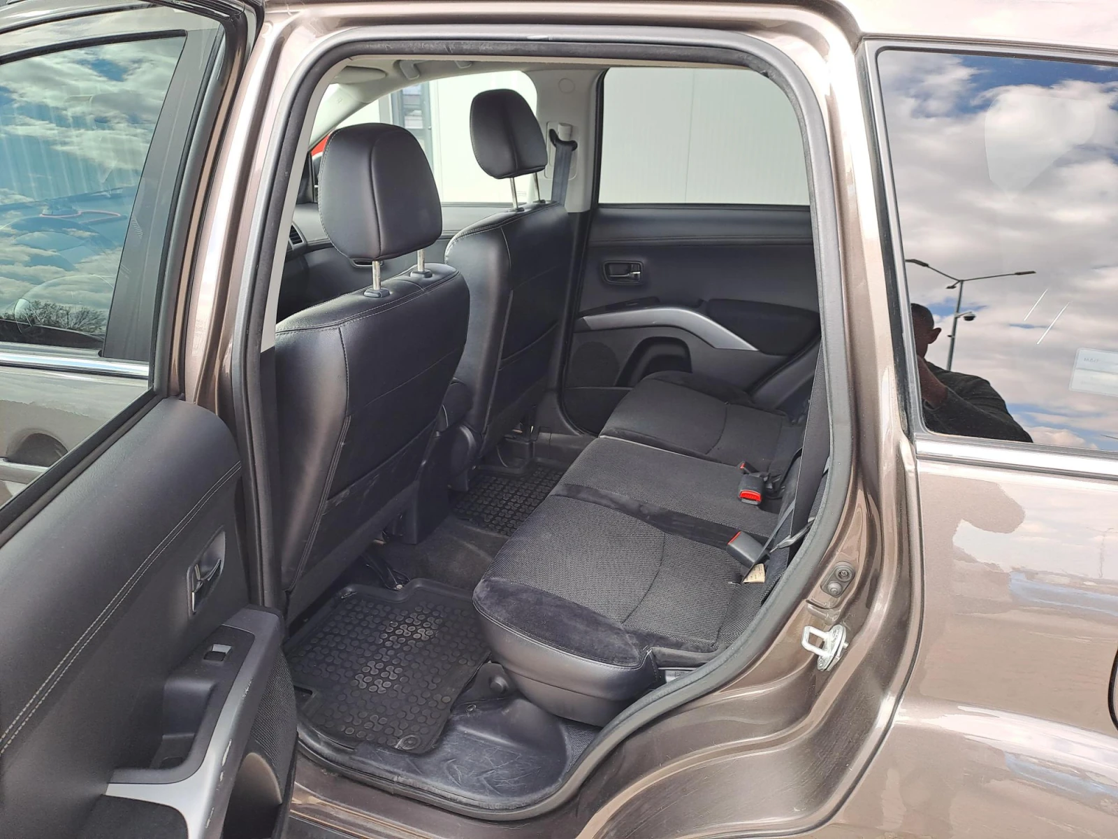 Mitsubishi Outlander 2.2 DI-D Intense 156k.с. Оферта на седмицата - изображение 8