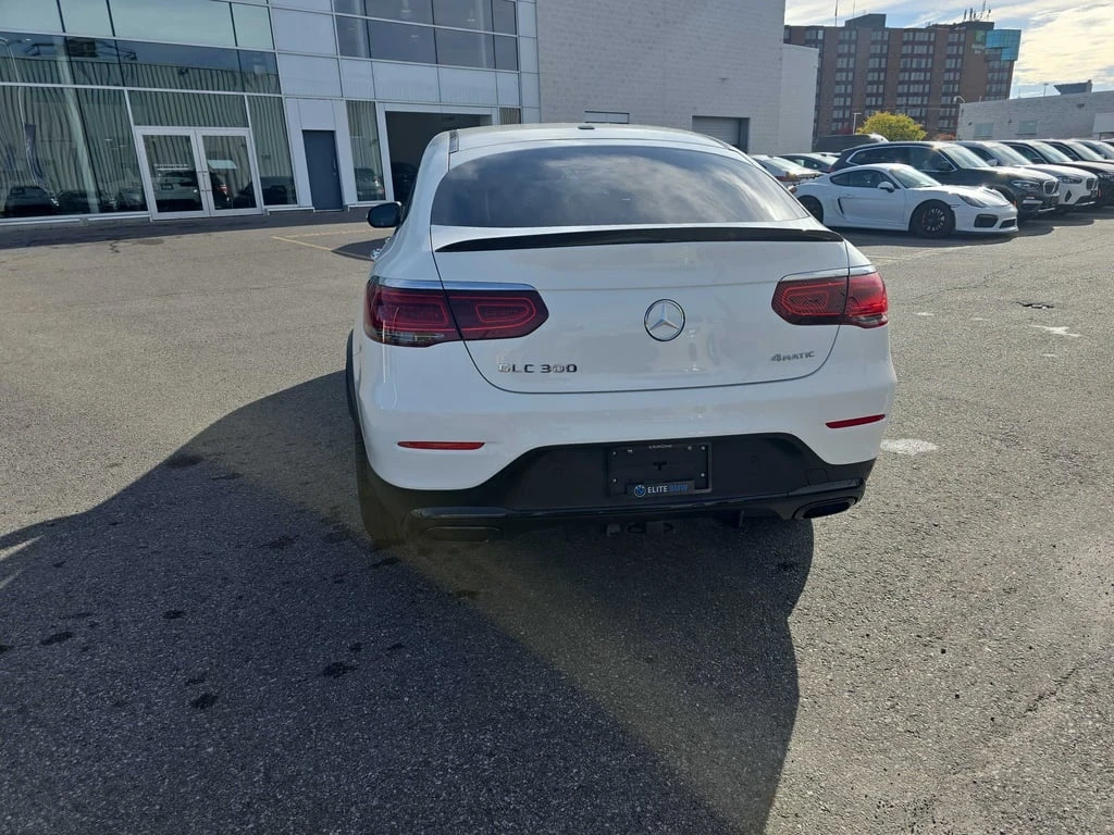 Mercedes-Benz GLC 300 * CARFAX * БЕЗ ПЪРВОНАЧАЛНА ВНОСКА - изображение 4