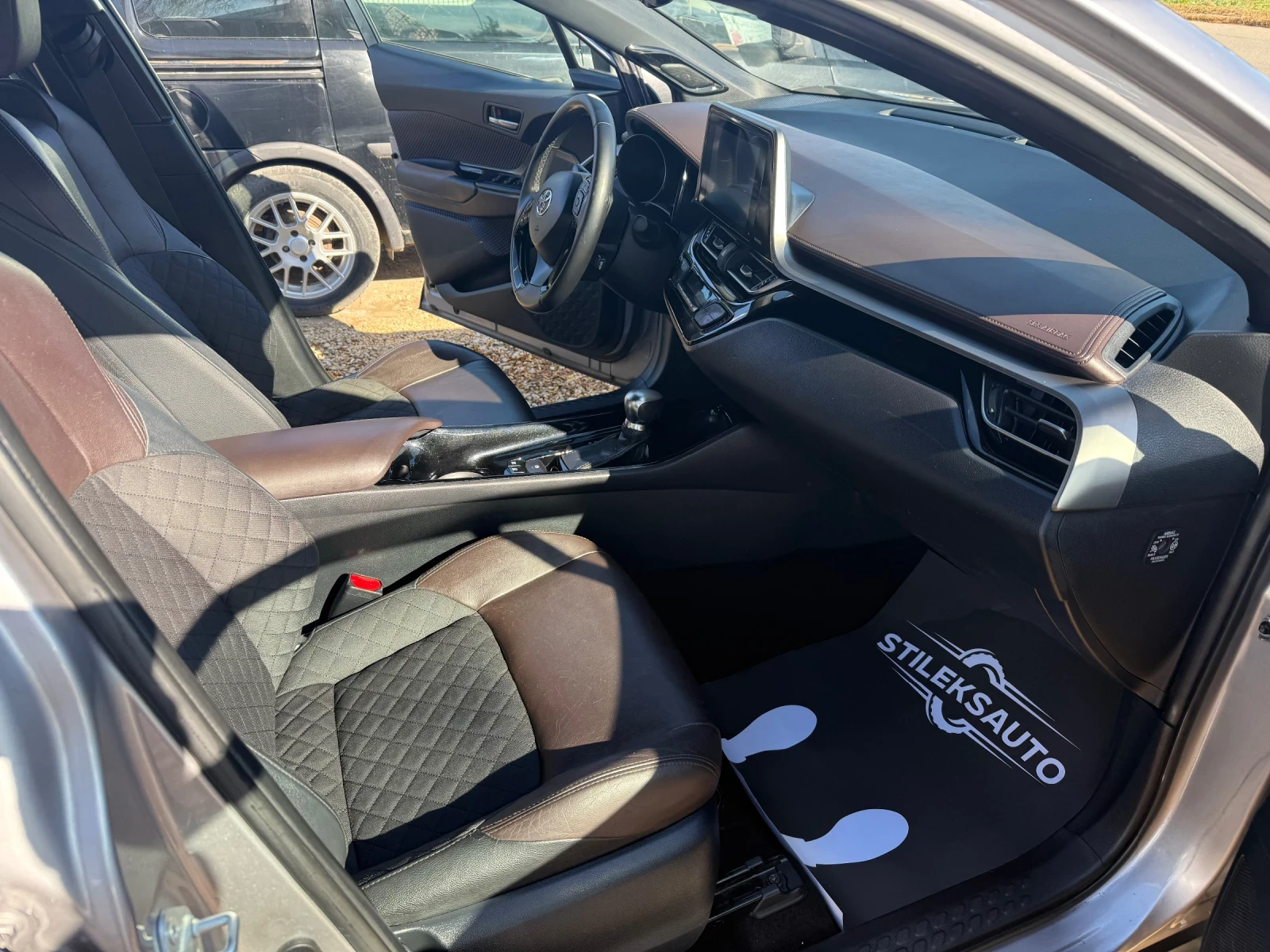 Toyota C-HR  - изображение 8