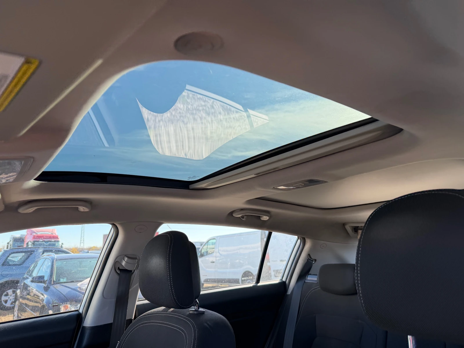 Kia Sportage 2.0 .. | Mobile.bg   11