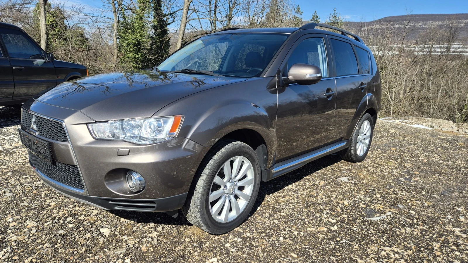 Mitsubishi Outlander 2.4i 4x4 7м. Navigator - изображение 3