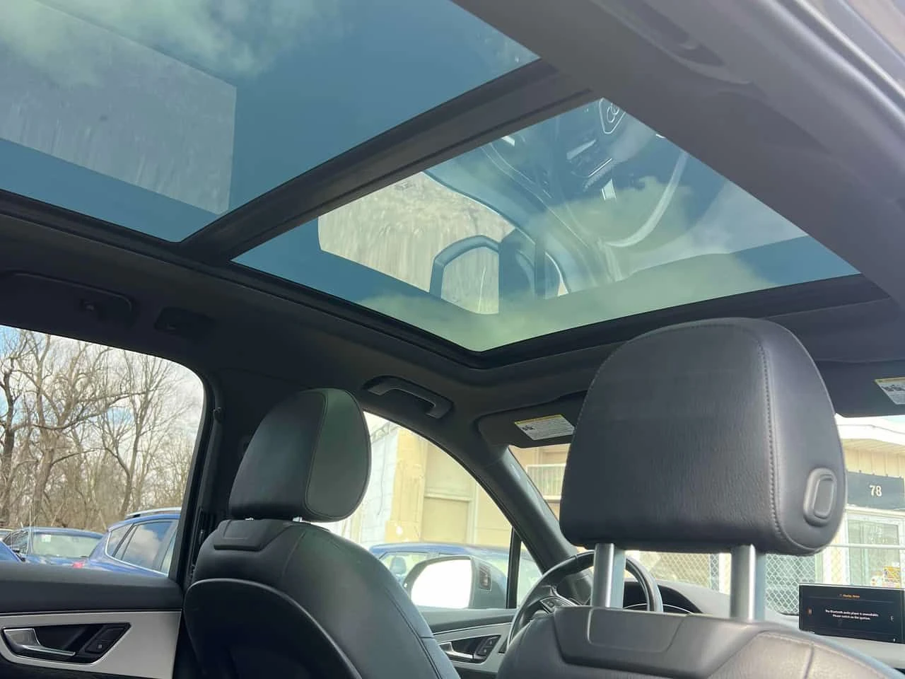 Audi Q7 * Technik * ПЕРФЕКТВО СЕРВИЗИРАНА * 360 КАМЕРА * , снимка 11 - Автомобили и джипове - 54166128