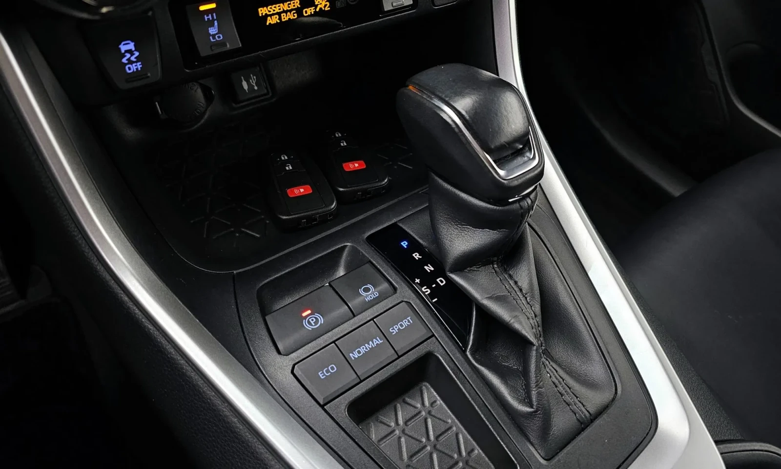 Toyota Rav4 XLE * BLIND SPOT * �������  | Mobile.bg � ����������� 9